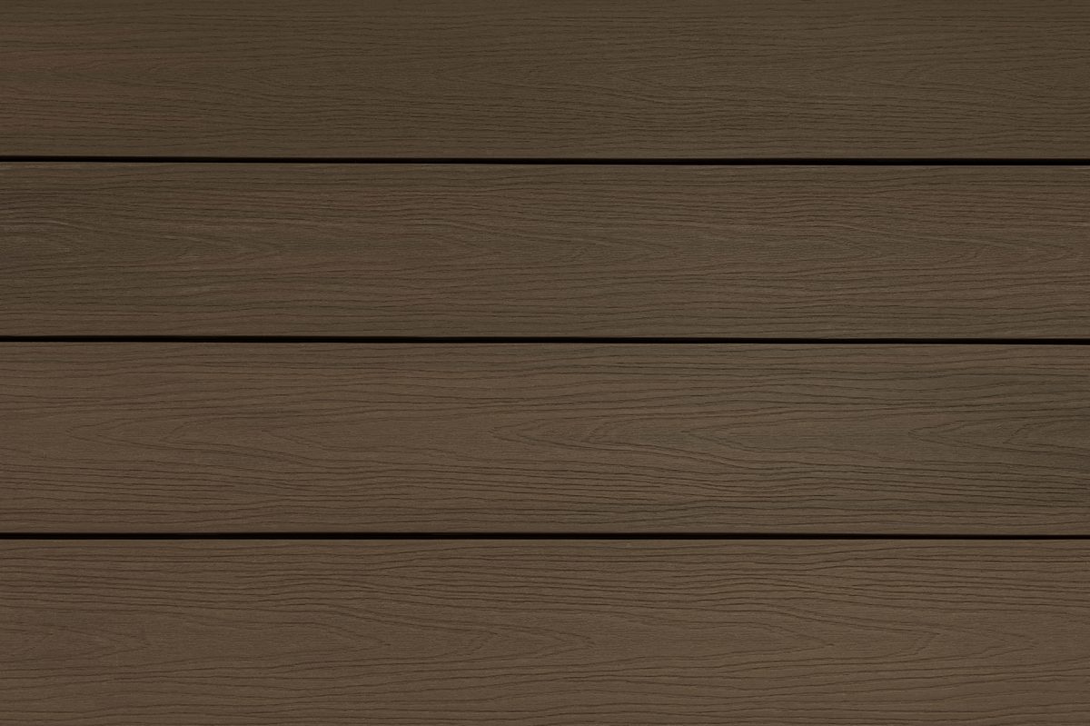 ONE DECKING Macadamia instalado